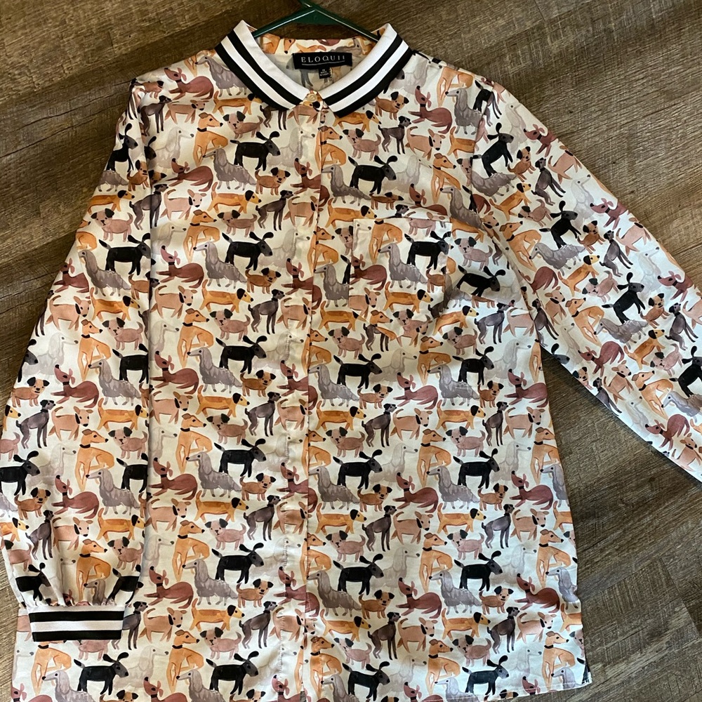 Unique button up top